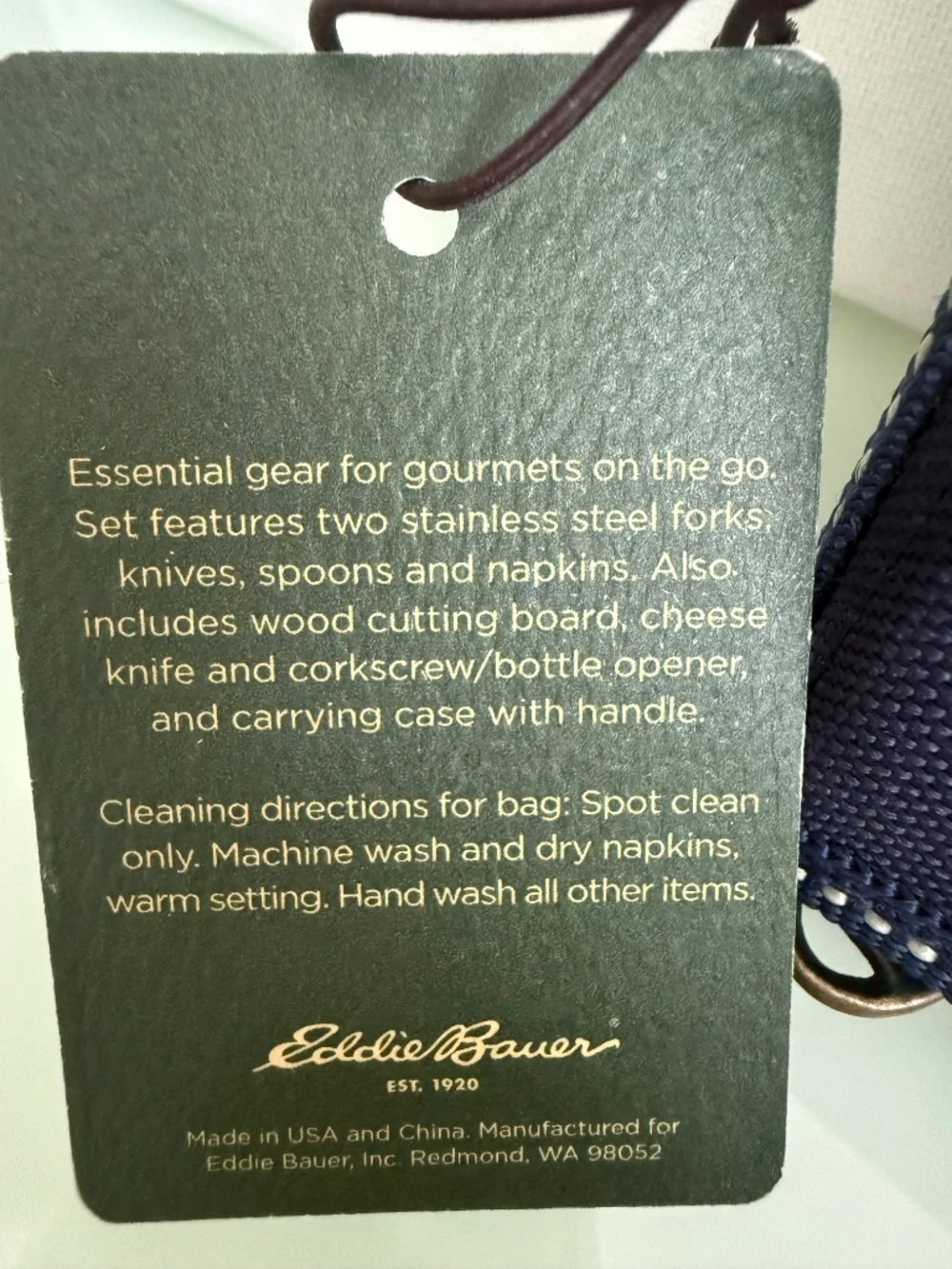 Eddie Bauer Travel Snack Set NWT Navy Picnic Cheese Board Corkscrew Kit